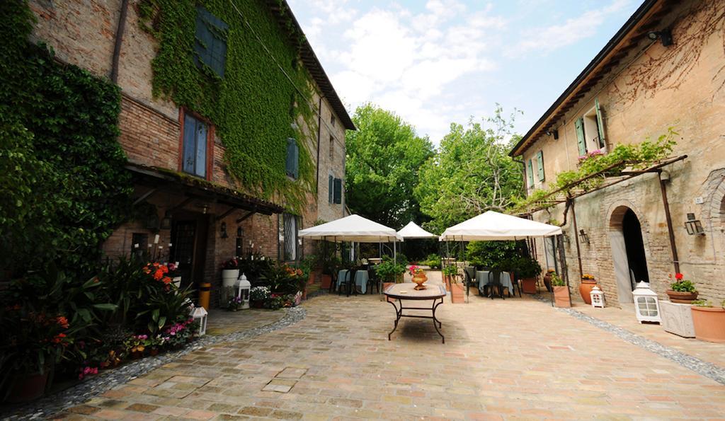 Azienda Agricola Palazzo Manzoni San Zaccaria Εξωτερικό φωτογραφία